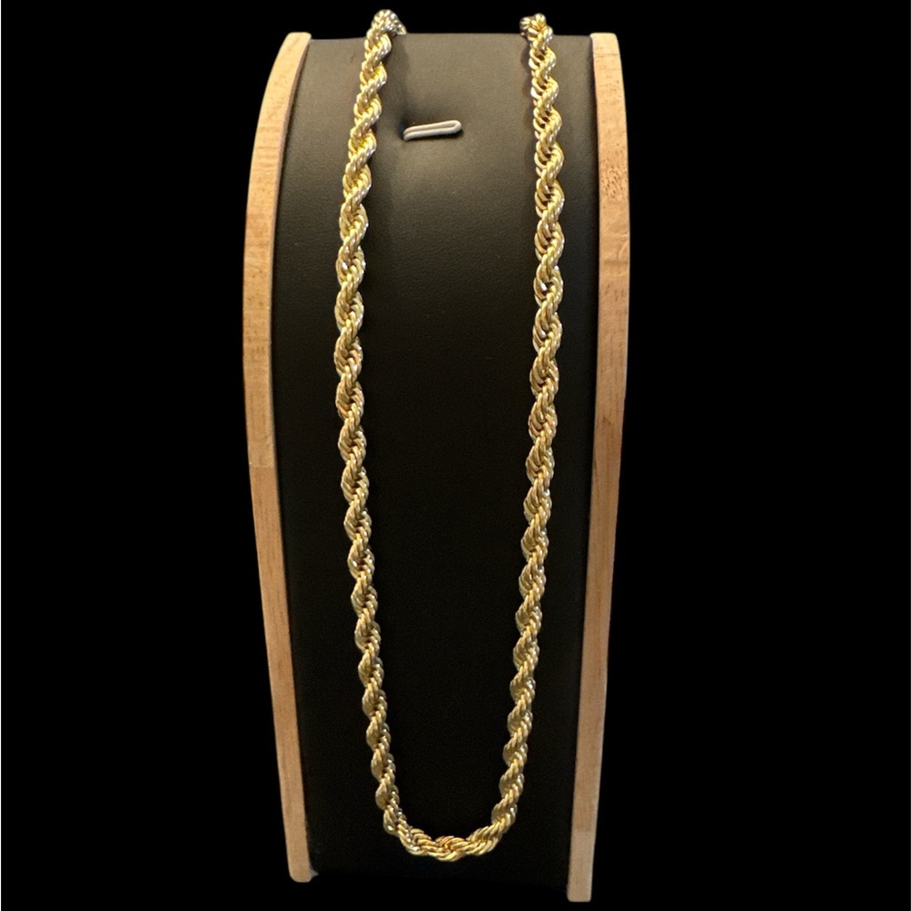Elegant Gold Rope Chain Necklace